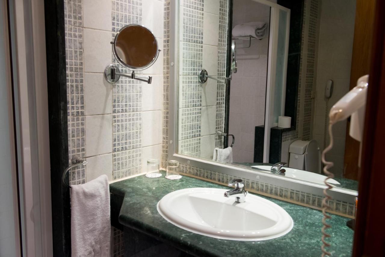 Swiss Inn Plaza Hotel 6th of October City Eksteriør bilde